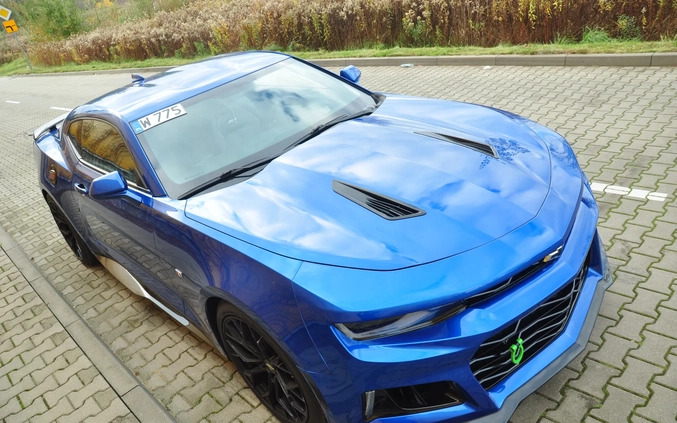 Chevrolet Camaro cena 165000 przebieg: 72000, rok produkcji 2018 z Trzcianka małe 137